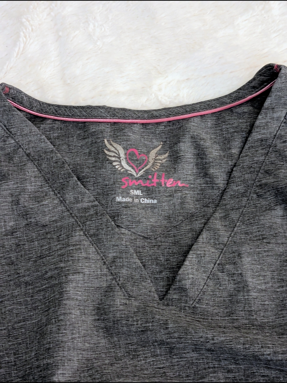 Smitten Heathered Charcoal Gray Scrub Set with Pink Accents - Size Small - Picture 6 of 16